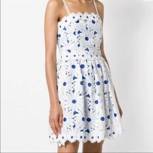 Alice + Olivia Vandy White Lace Blue Flower Mini Dress